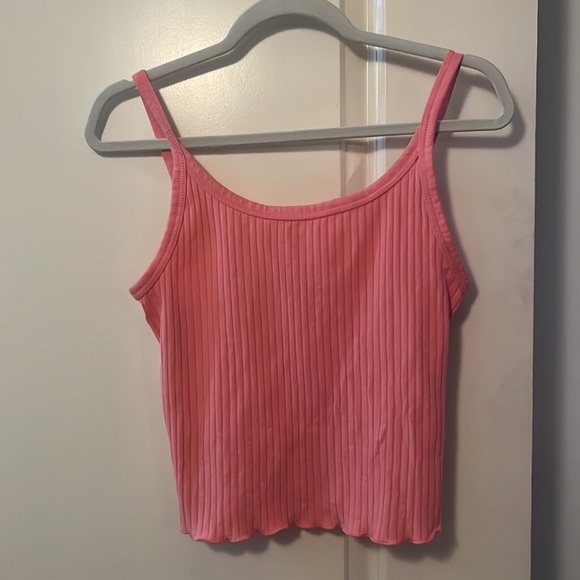 Old Navy Crop Tank - Picture 5 of 6